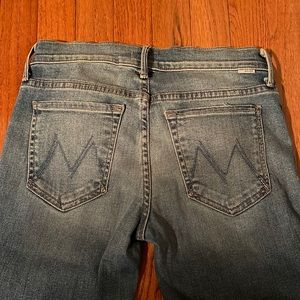 MOTHER The Runaway Size 26 Flared Jeans